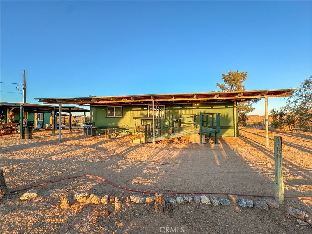 44080 Lanfair Road Property Photo 1