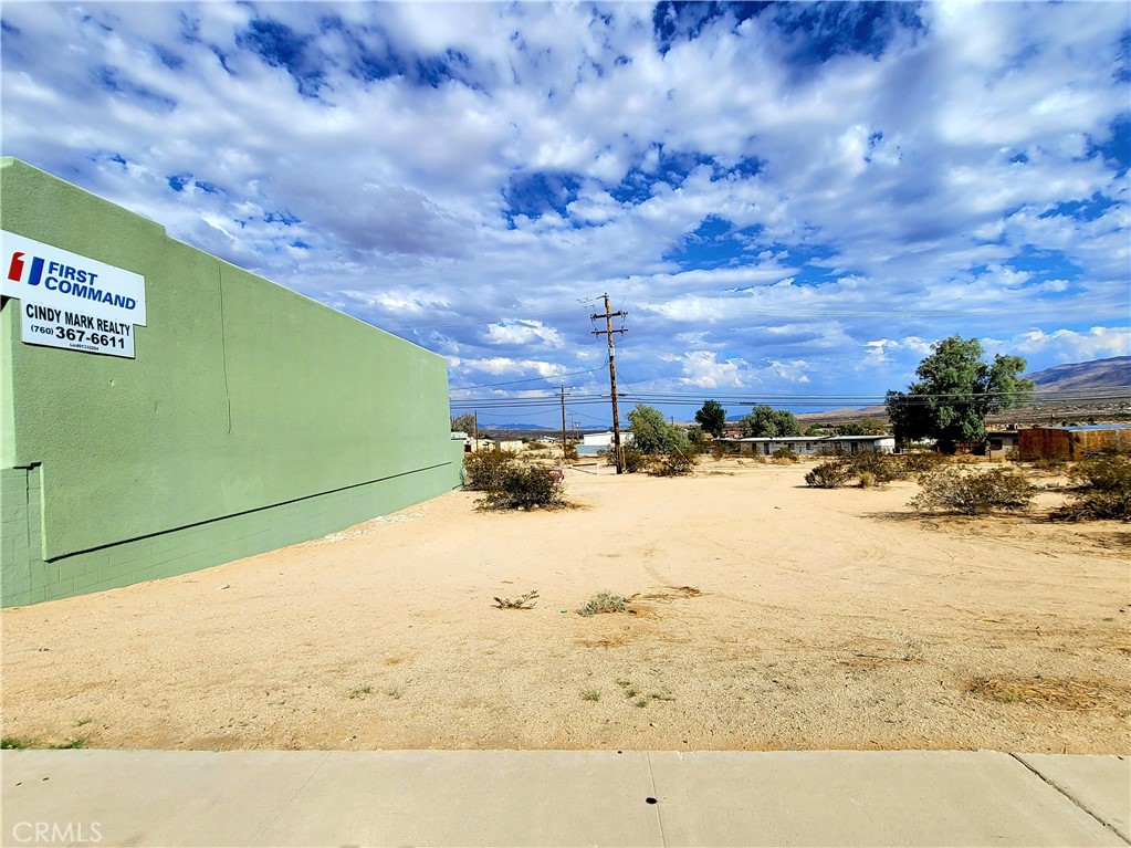 5787 Adobe Road Property Photo 1