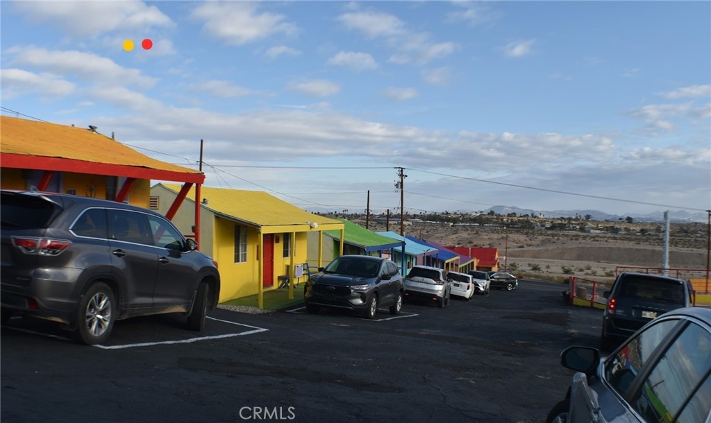 73193 29 Palms Highway Property Photo 5