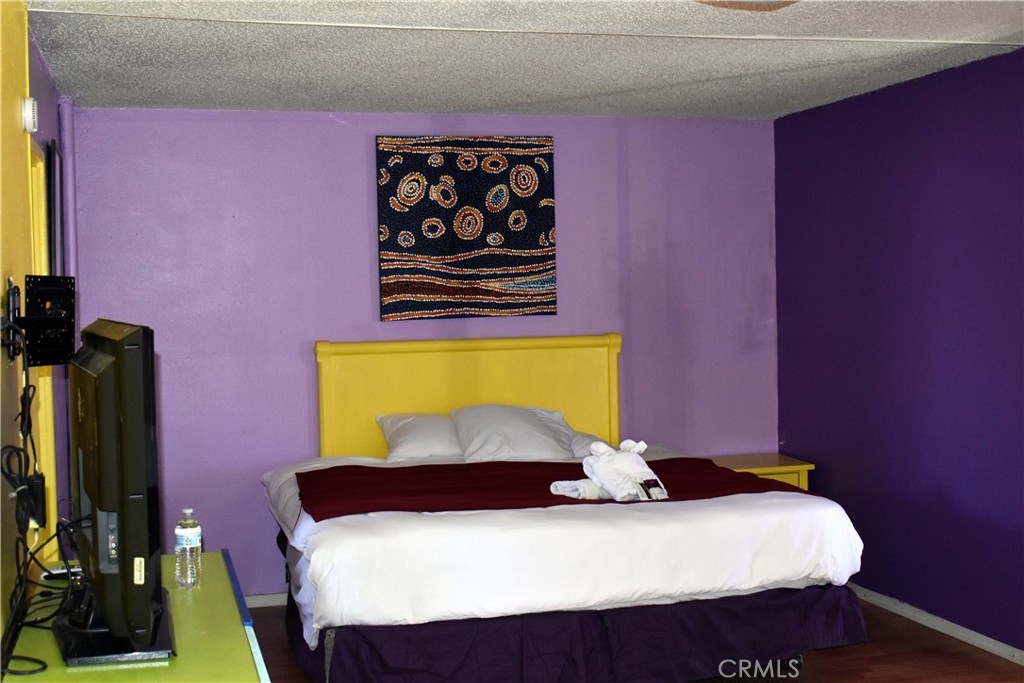 73193 29 Palms Hwy. Property Photo 11