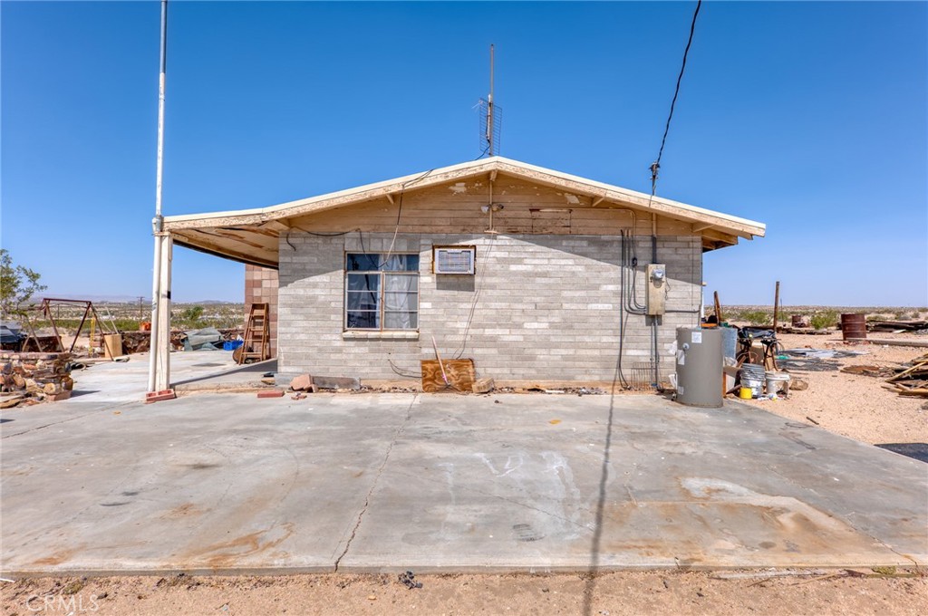 72082 Winters Road Property Photo 3