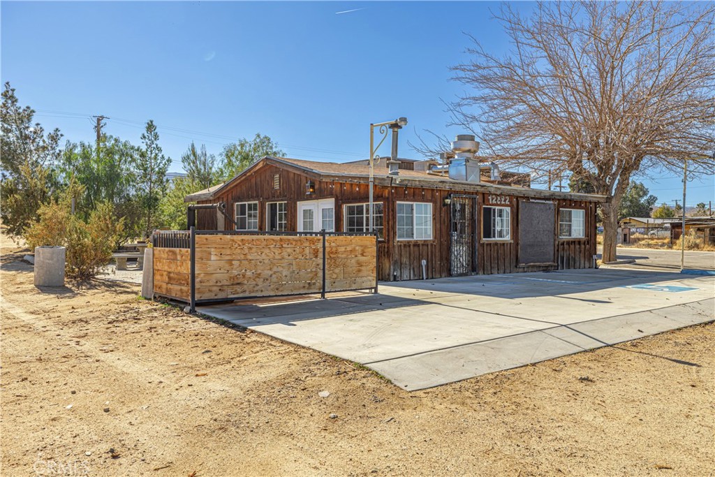 12822 Pearblossom Hwy. Property Photo 1