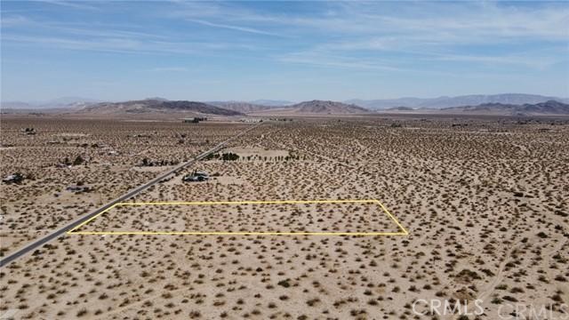 1153 Belfield Boulevard Property Photo 2