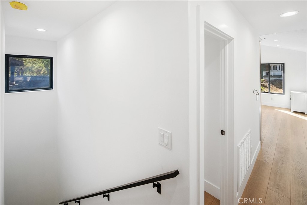 425 Castella Lane Property Photo 31