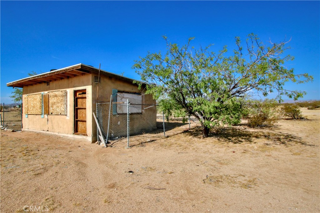 62107 Moon Drive Property Photo 1