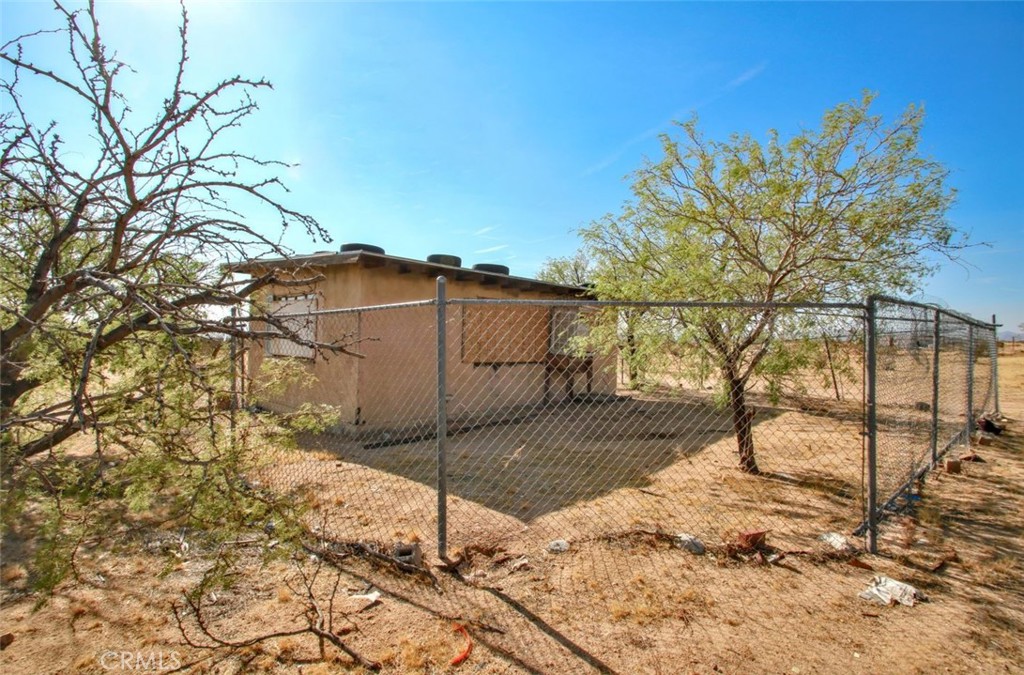 62107 Moon Drive Property Photo 4