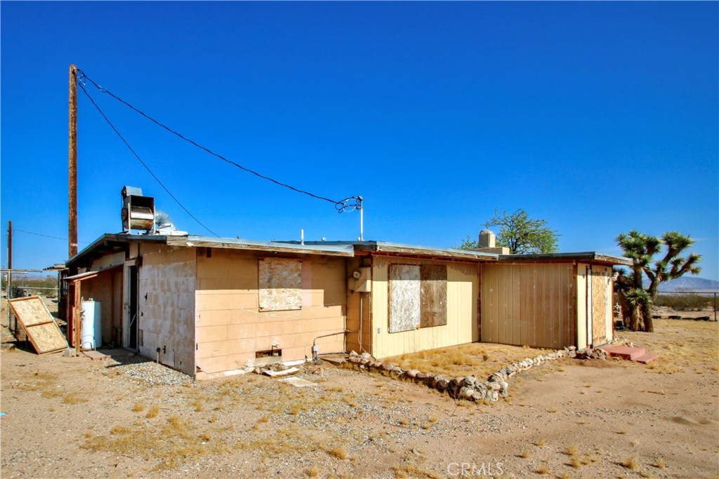 62105 Moon Drive Property Photo 9