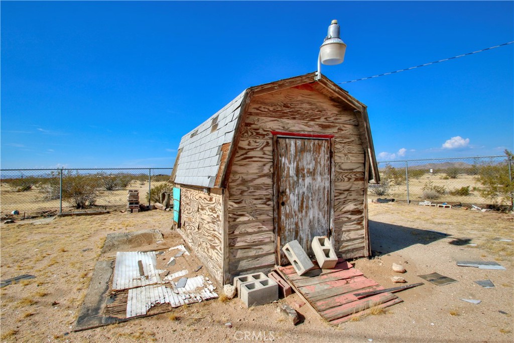 62105 Moon Drive Property Photo 11