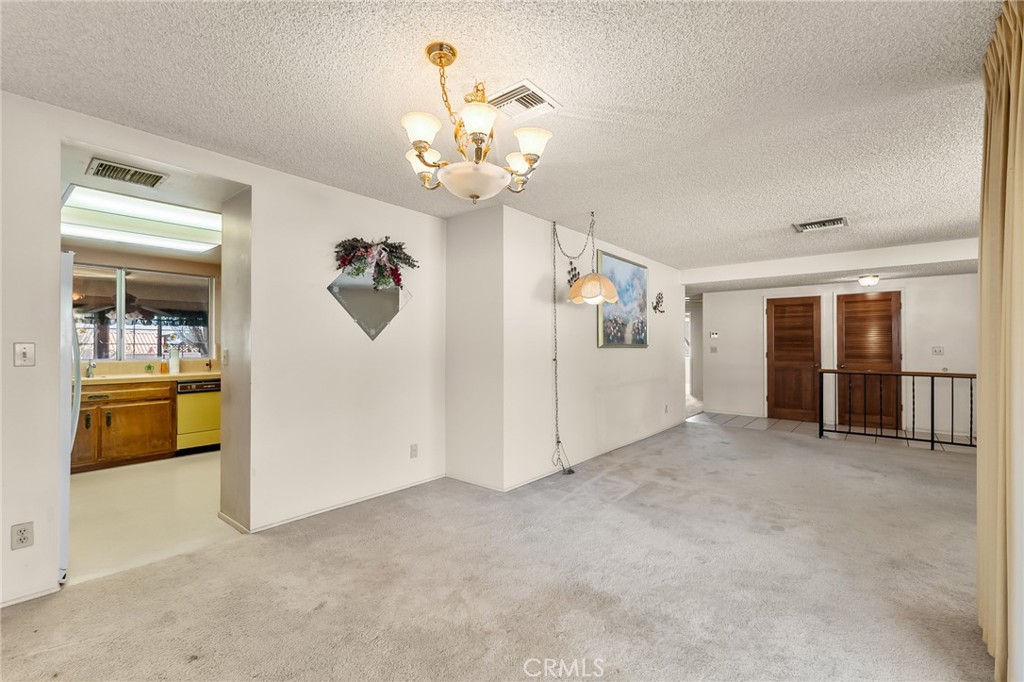 7515 Pinon Drive Property Photo 8