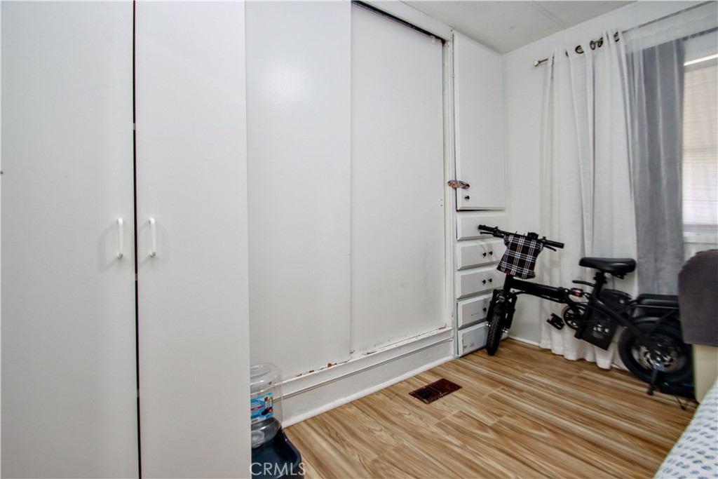62475 29 Palms Highway 26 Property Photo 13