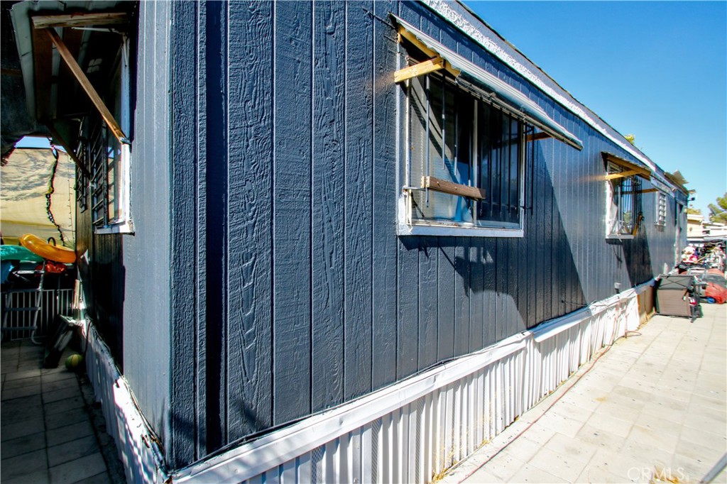 62475 29 Palms Highway 26 Property Photo 18