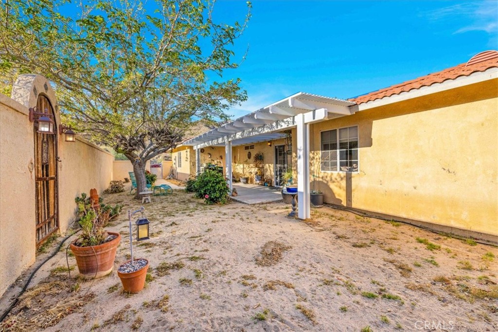 10341 Pinon Avenue Property Photo 33