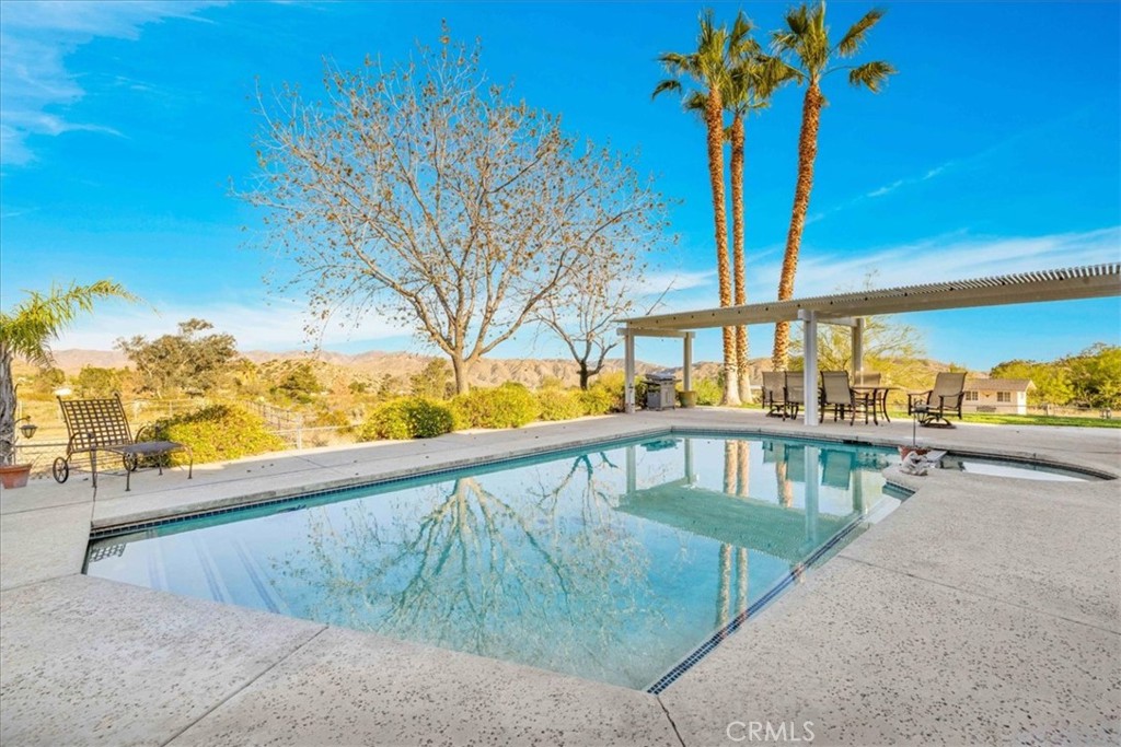 10341 Pinon Avenue Property Photo 34