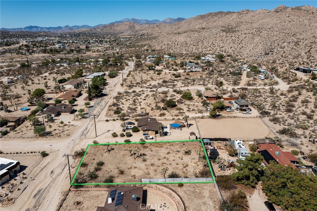 57106 Crestview Drive Property Photo 5
