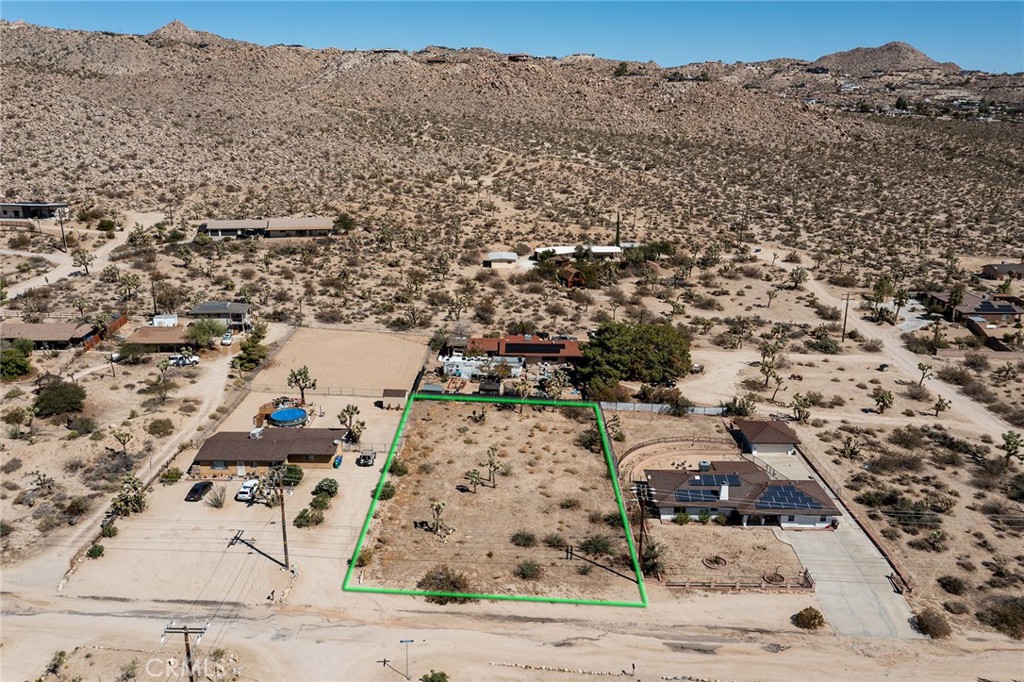 57106 Crestview Drive Property Photo 6
