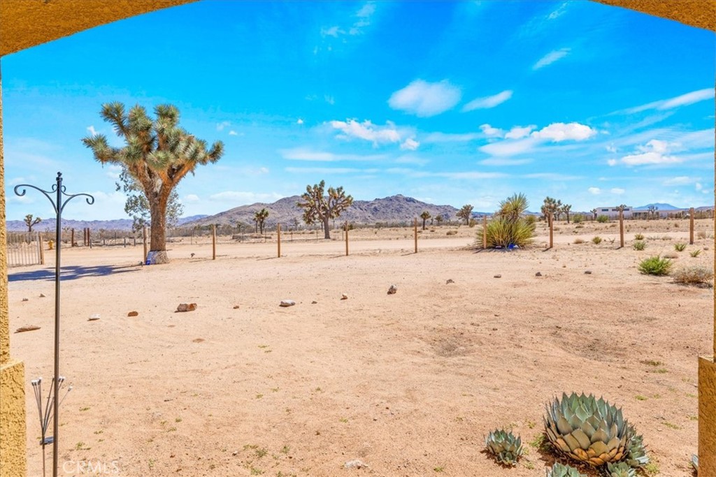 60726 Mason Drive Property Photo 8