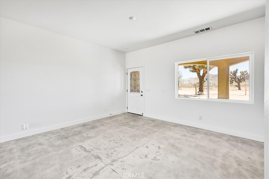 60726 Mason Drive Property Photo 11