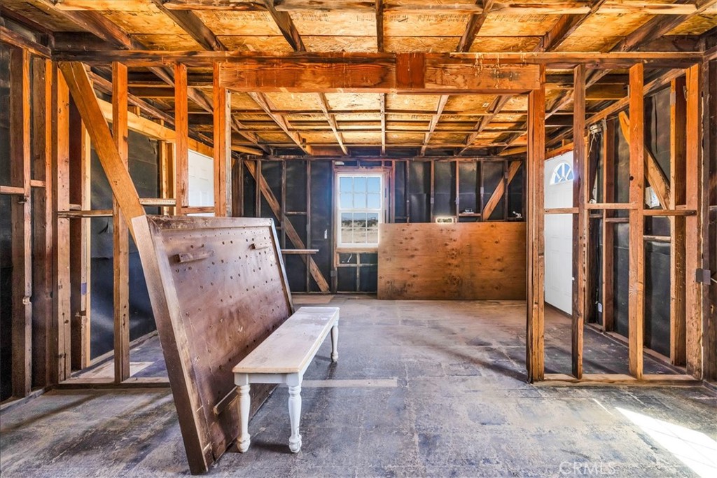 100 Cactus Jack Avenue Property Photo 10
