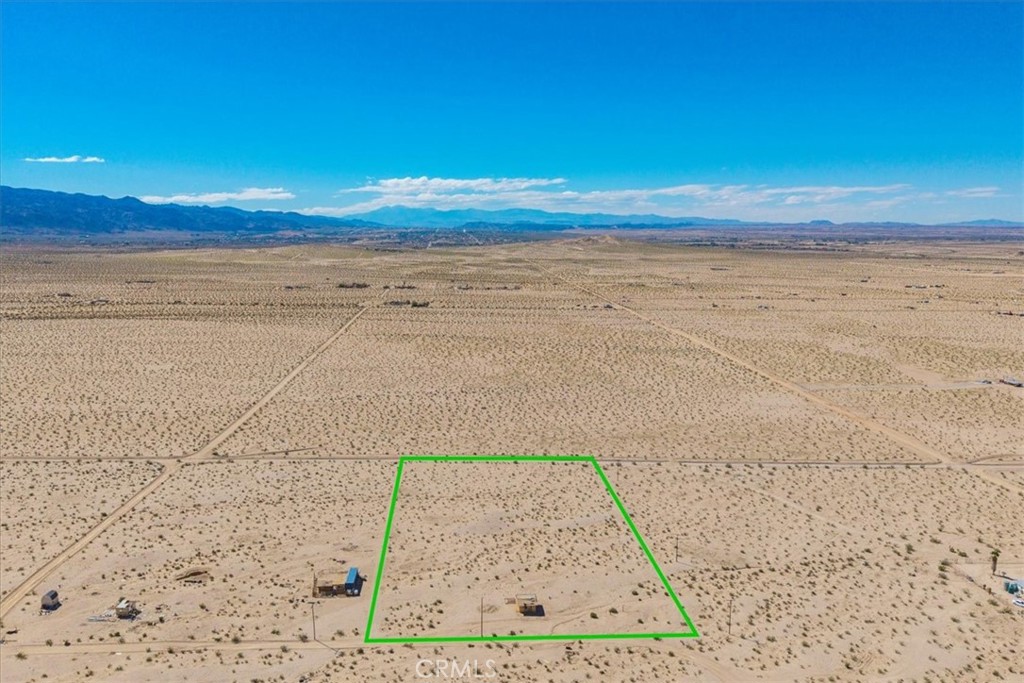 100 Cactus Jack Avenue Property Photo 18