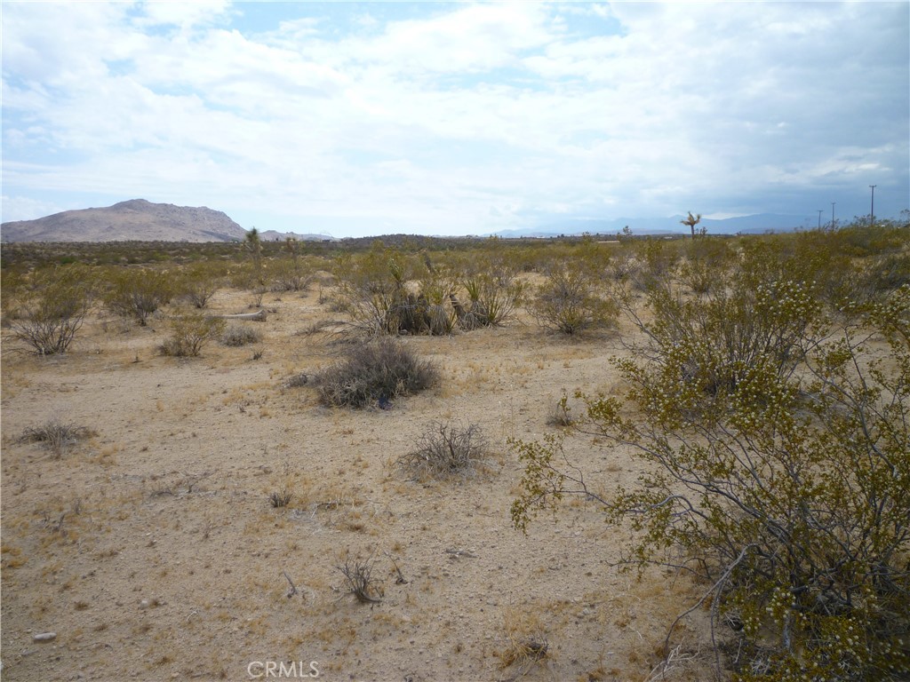 2345 Sunny Sands Drive Property Photo 1