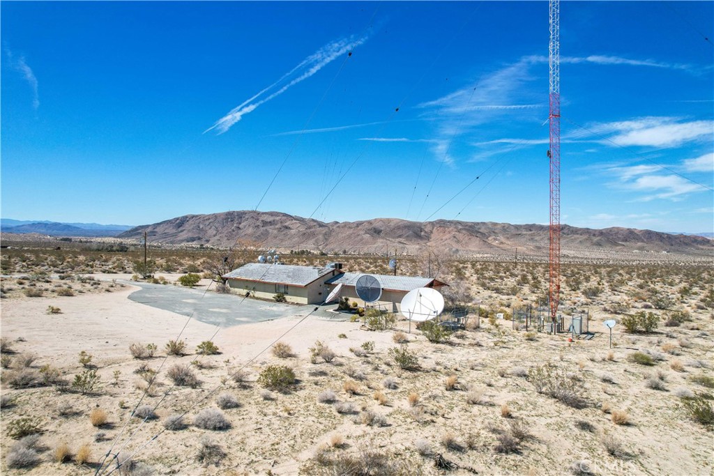 68479 Twentynine Palms Highway Property Photo 2