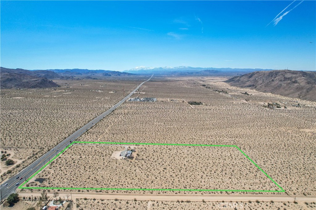 68479 Twentynine Palms Highway Property Photo 11