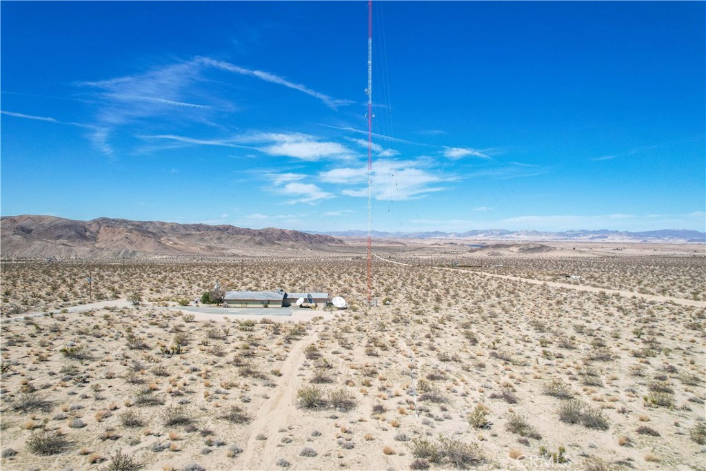 68479 Twentynine Palms Highway Property Photo 13