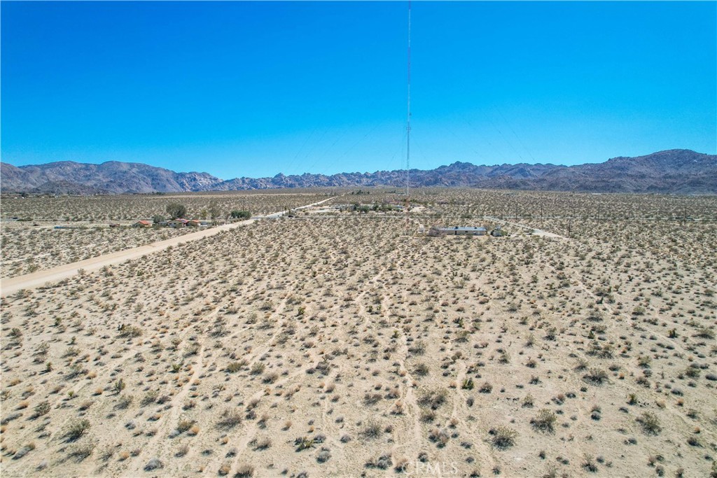 68479 Twentynine Palms Highway Property Photo 22