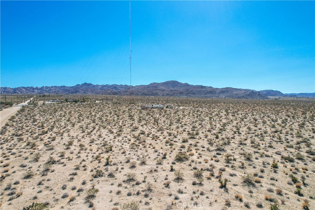 68479 Twentynine Palms Highway Property Photo 23