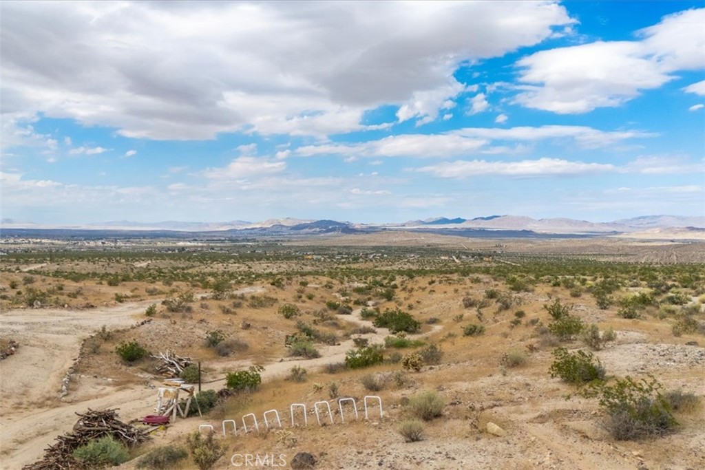 121212 Twilight Dr Property Photo 11