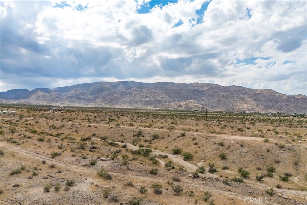 121212 Twilight Dr Property Photo 14