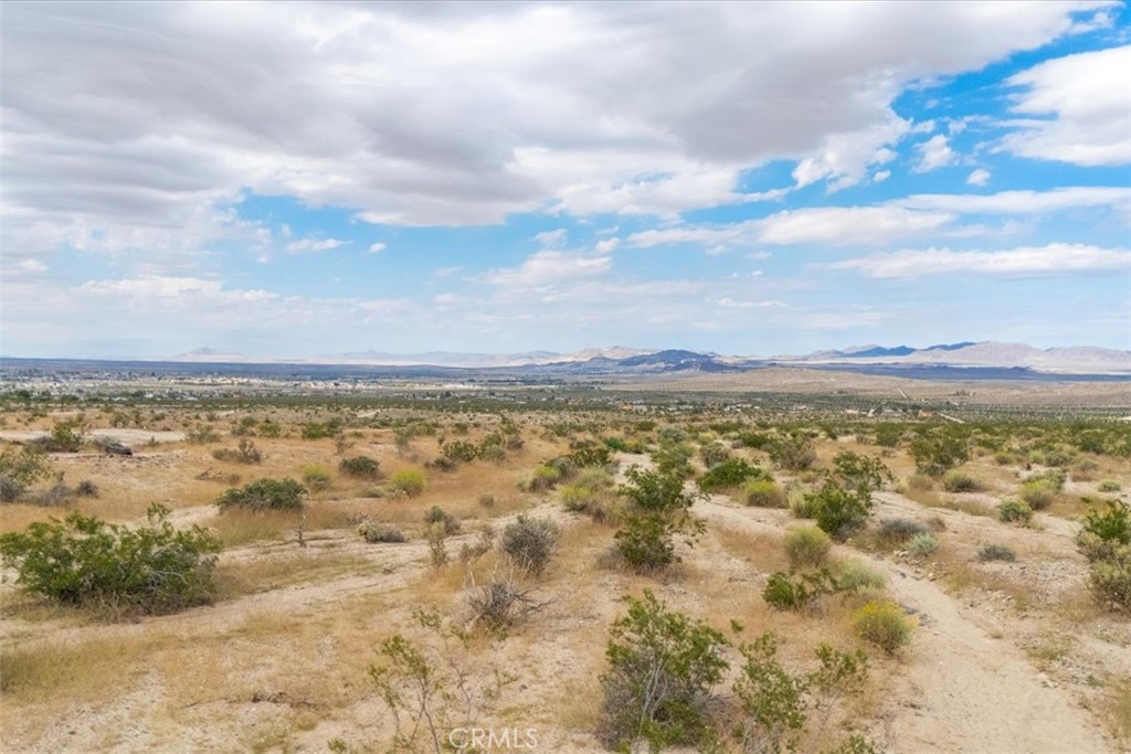 121212 Twilight Dr Property Photo 19