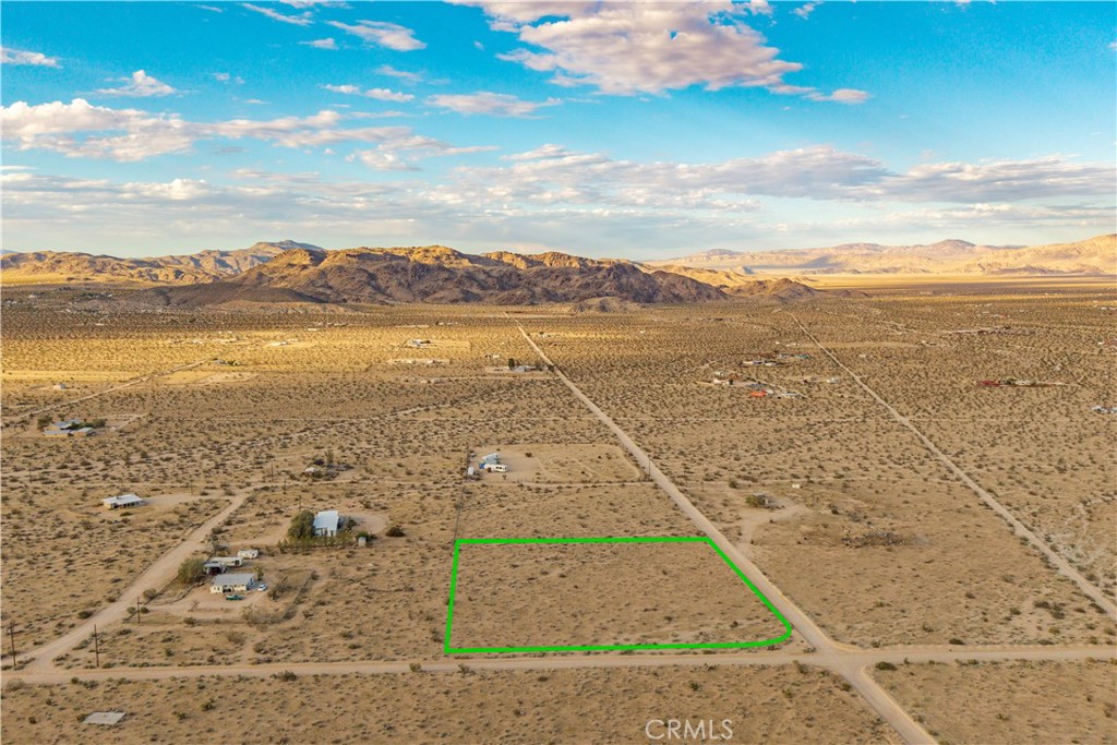 56220 University Boulevard Property Photo 7