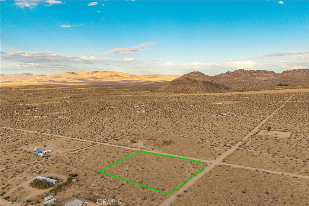 56220 University Boulevard Property Photo 8