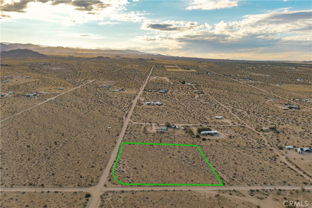 56220 University Boulevard Property Photo 13