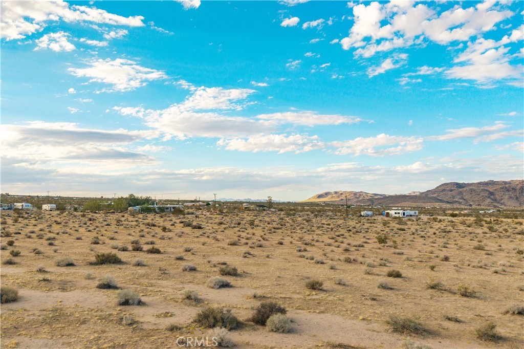 56220 University Boulevard Property Photo 17