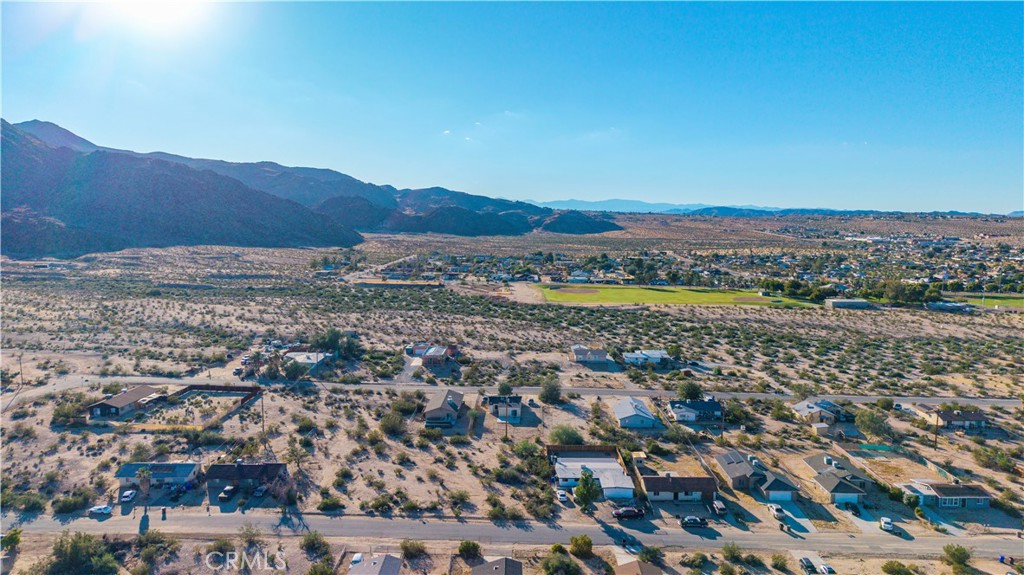 7022 49 Palms Avenue Property Photo 5