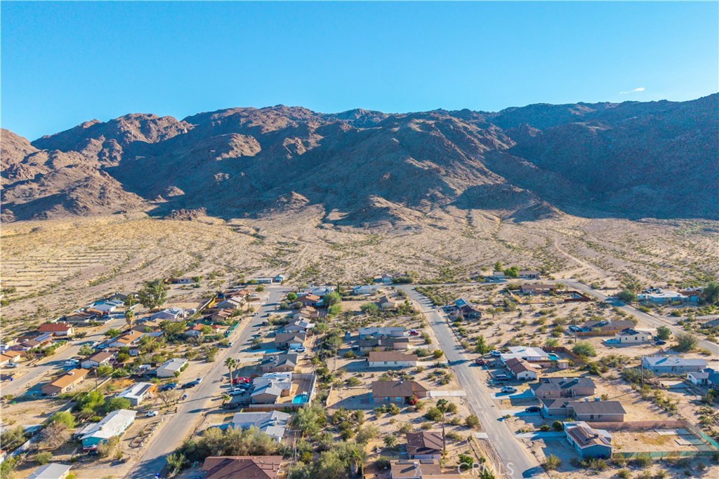 6972 49 Palms Avenue Property Photo 6