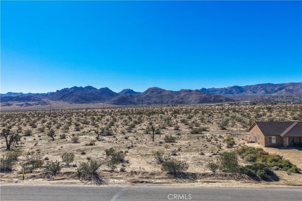 62407 Crestview Drive Property Photo 9