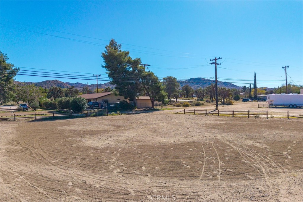 1122 Twentynine Palms Property Photo 7