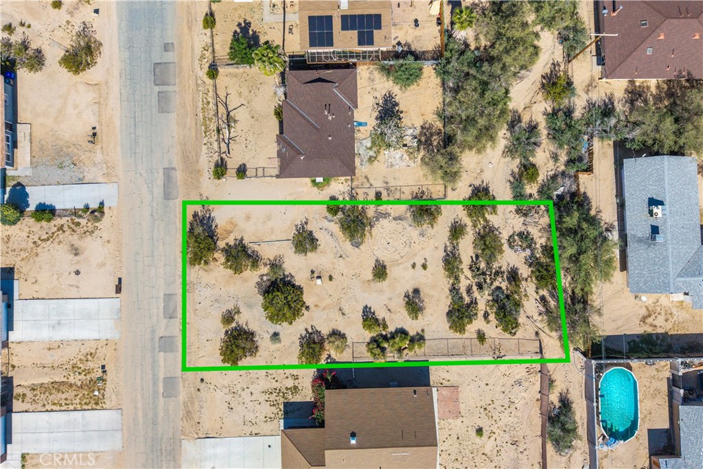 6965 49 Palms Avenue Property Photo 12