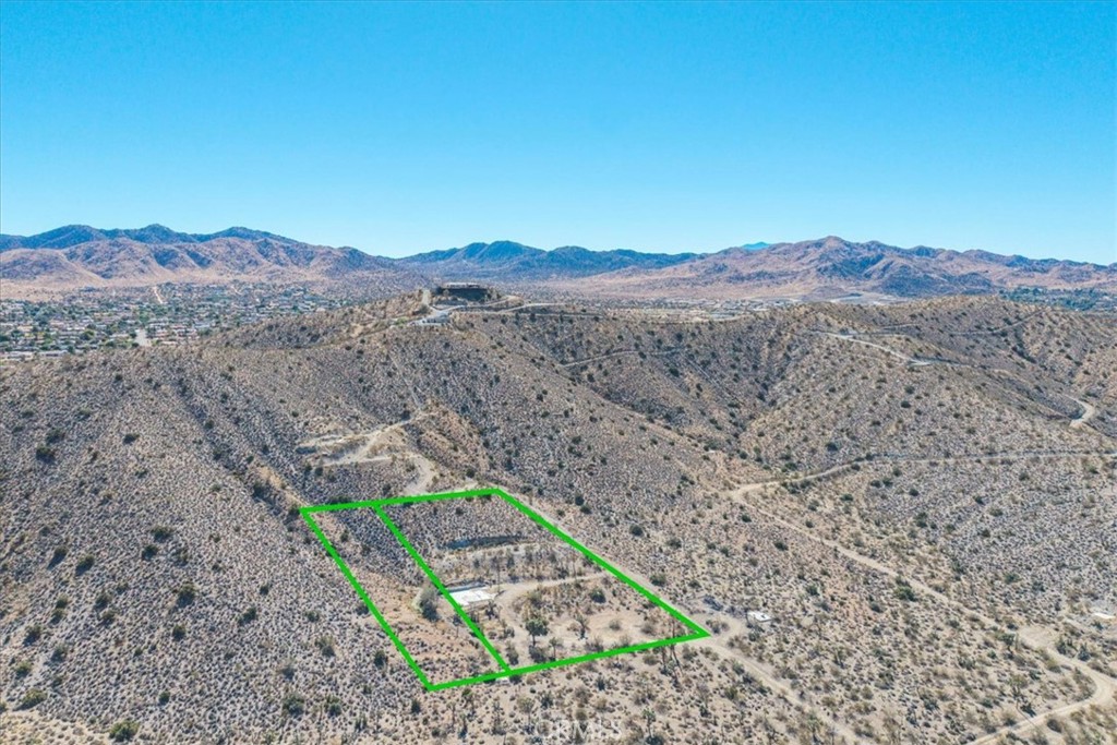 7995 Jericho Property Photo 3