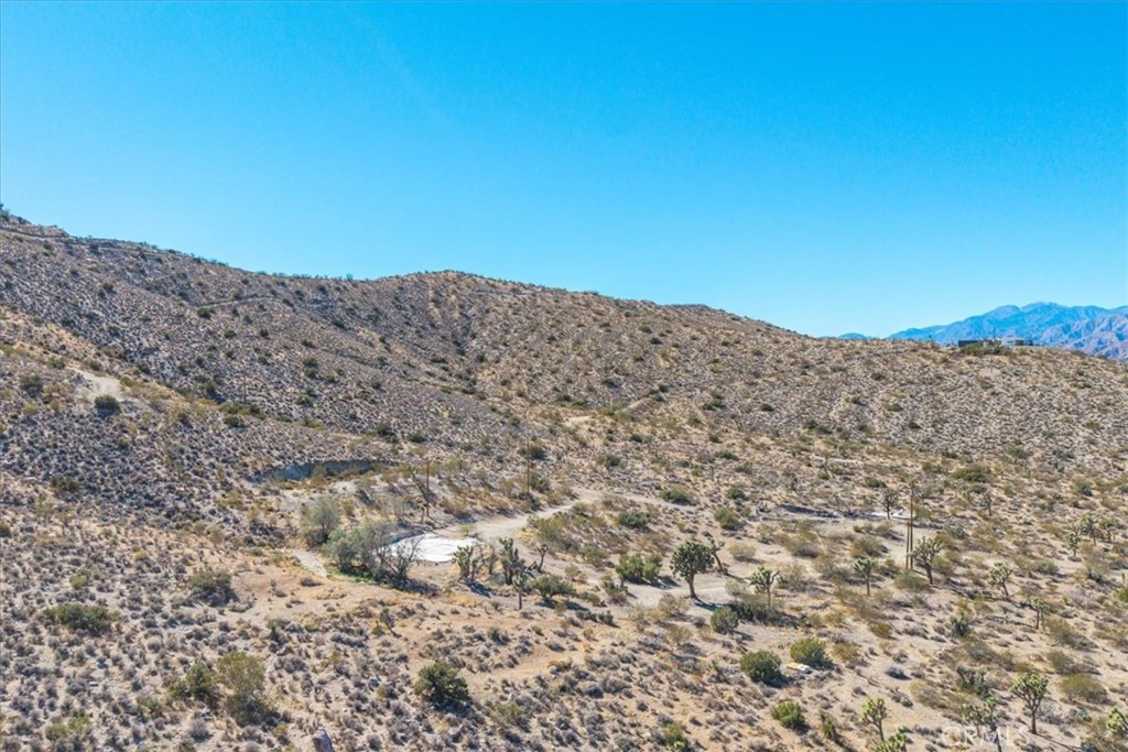 7995 Jericho Property Photo 4