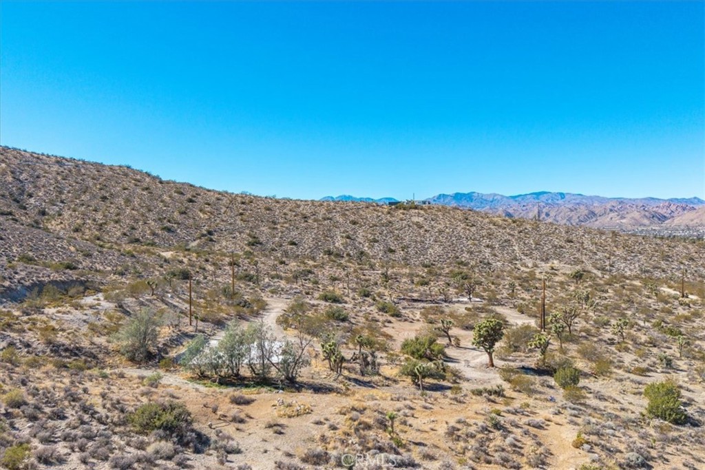 7995 Jericho Property Photo 5