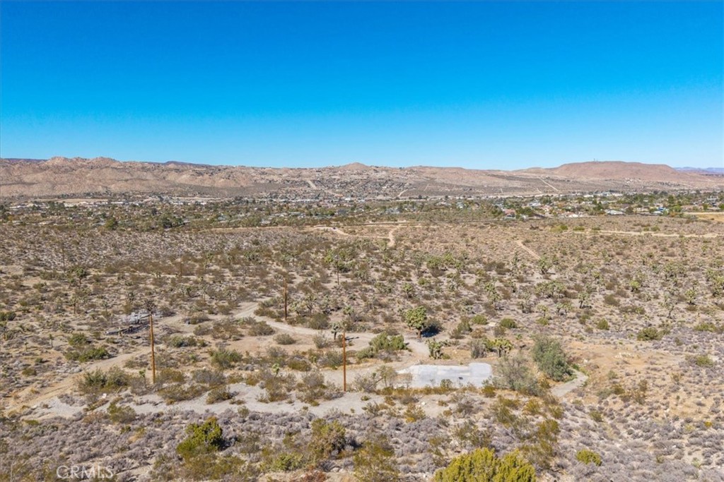 7995 Jericho Property Photo 8