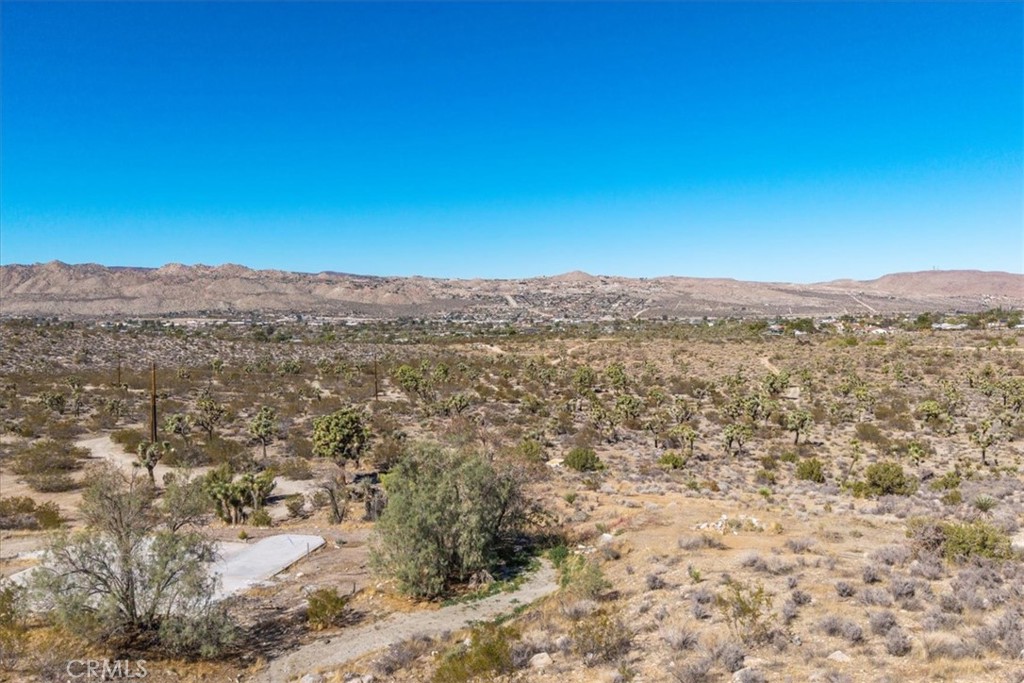 7995 Jericho Property Photo 10