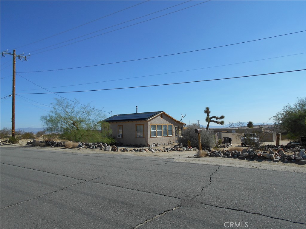 6439 Desert Knoll Avenue Property Photo 2