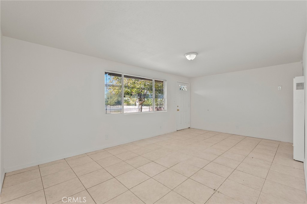 6535 El Sol Avenue Property Photo 6