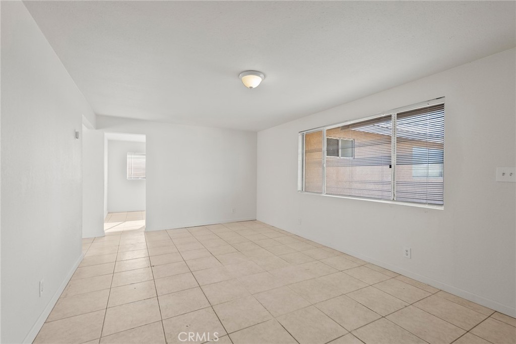 6535 El Sol Avenue Property Photo 8
