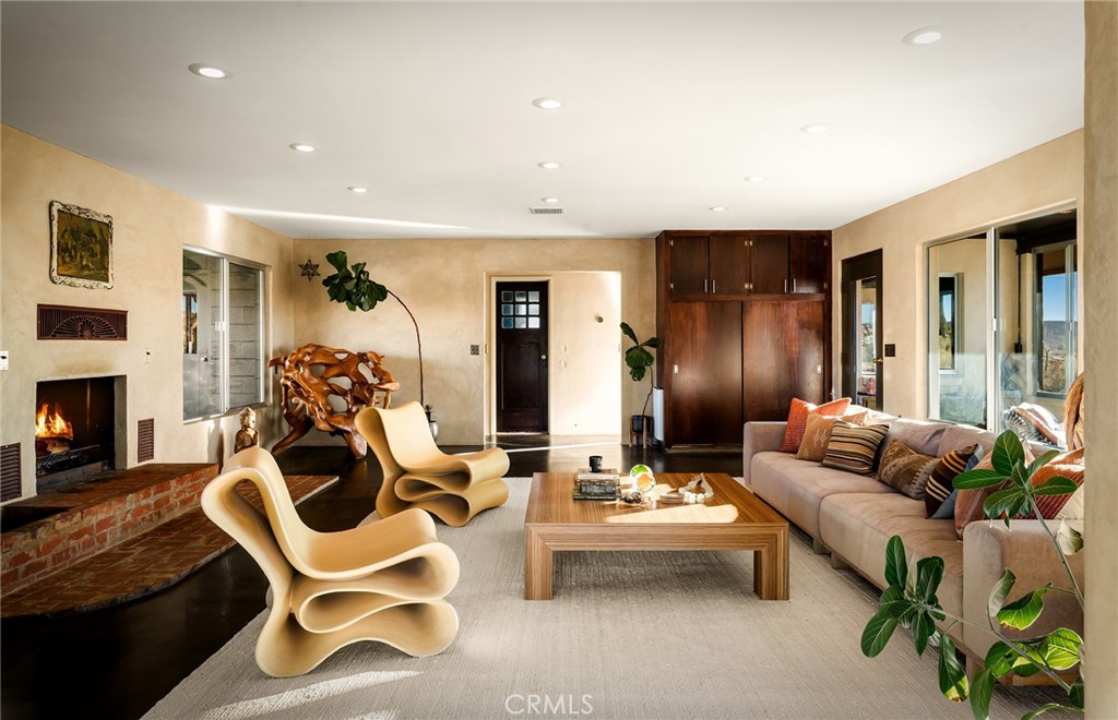 2680 Vine Property Photo 10